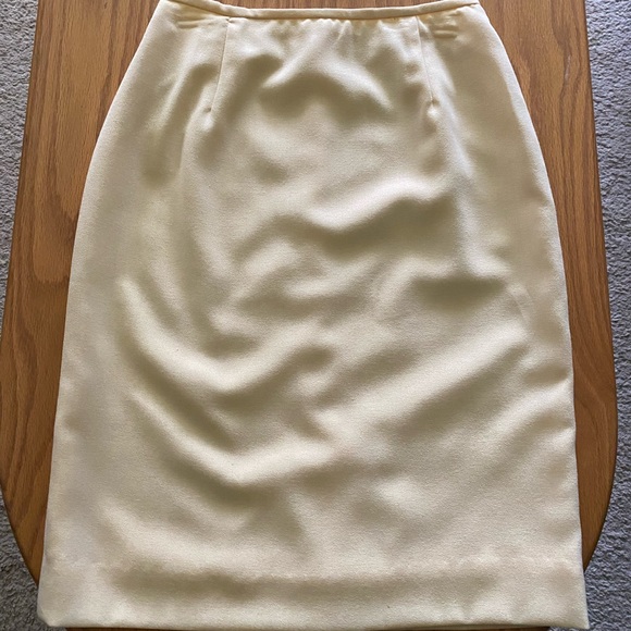 Rena Rowan for Saville Ladies Yellow Pencil Skirt sz 8 Women’s - Picture 6 of 6